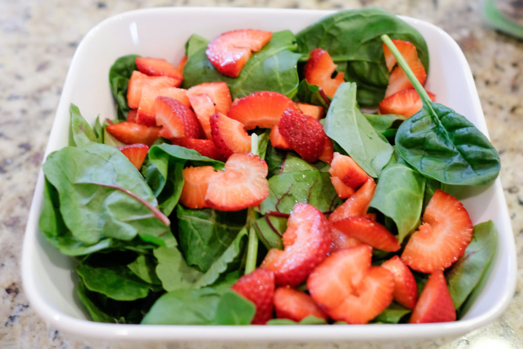 Little Me and Free  Keeping It Fresh: Spinach Salad Featuring Rubbermaid  FreshWorks